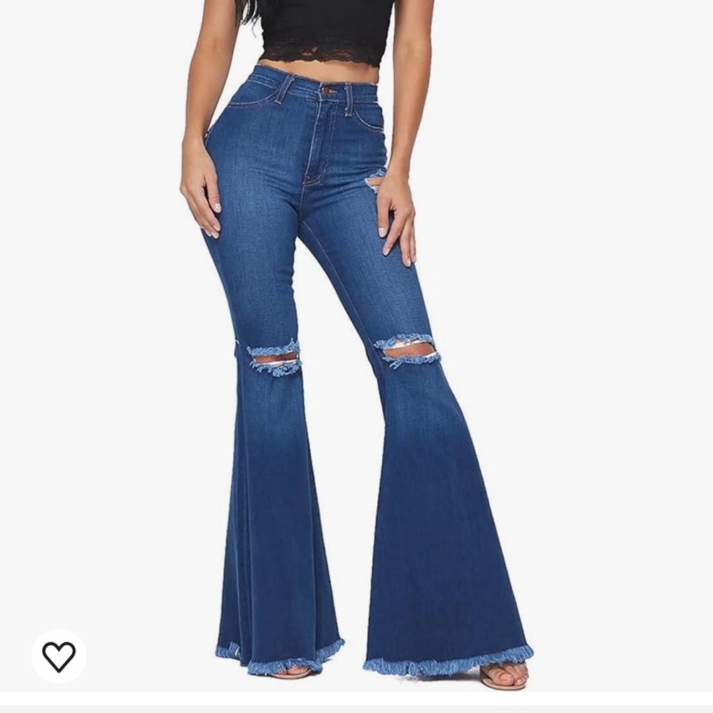 Flattering stretchy jeans. Makes waist look small. Comfortable